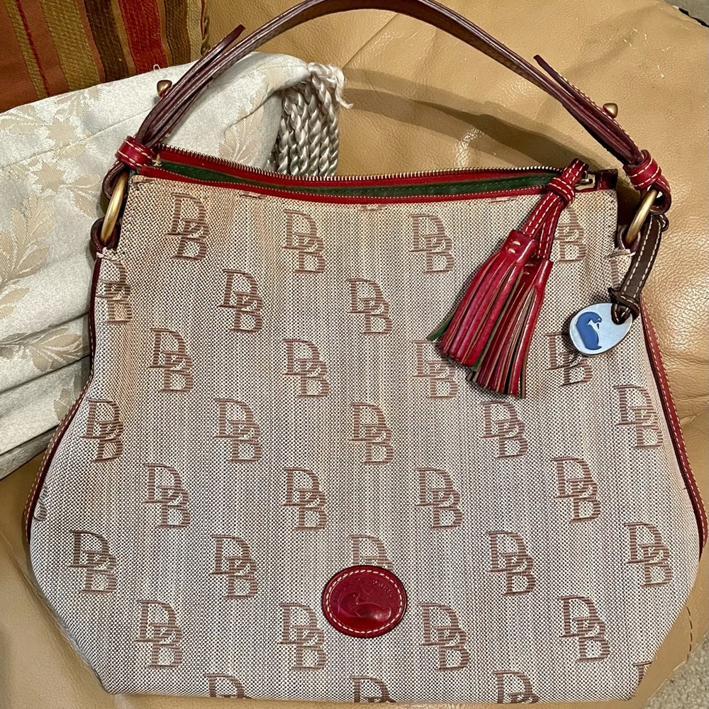 Dooney and Bourke shoulder bag